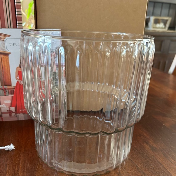 Lot of 4 items from The Winter 2025 Jilly Box - Picture 5 of 9